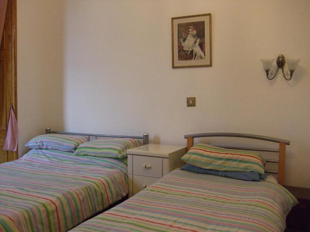 Swan Lake Guest House Édimbourg Chambre photo